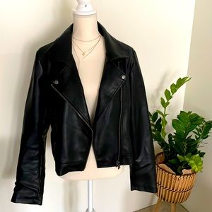 Black imitation leather Aeropostale X-Large only worn once